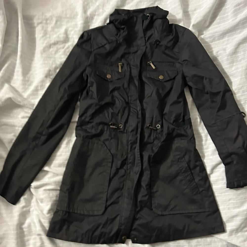 Yoki Rain Jacket Black Outerwear Adjustable Spring With Removable Hood Sz M BA